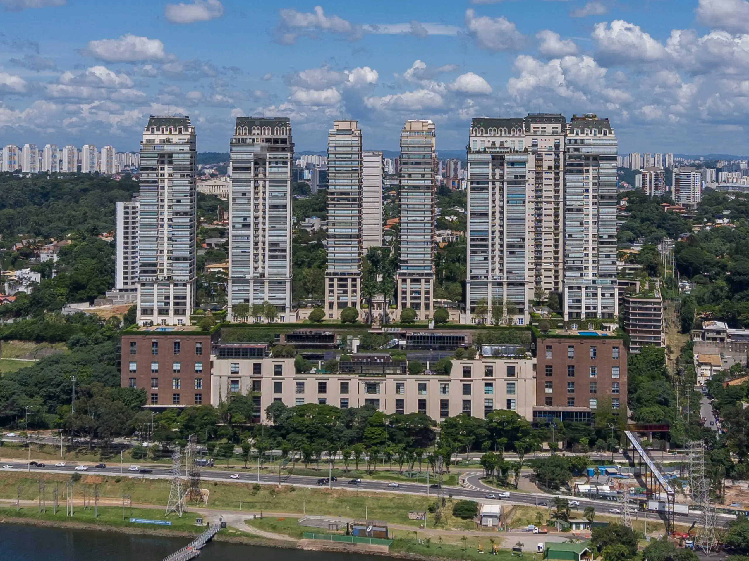 Shopping Cidade Jardim Fachada