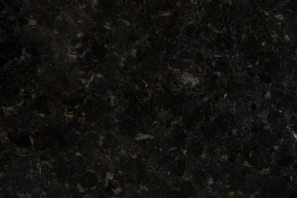 granito verde pavao di mamore