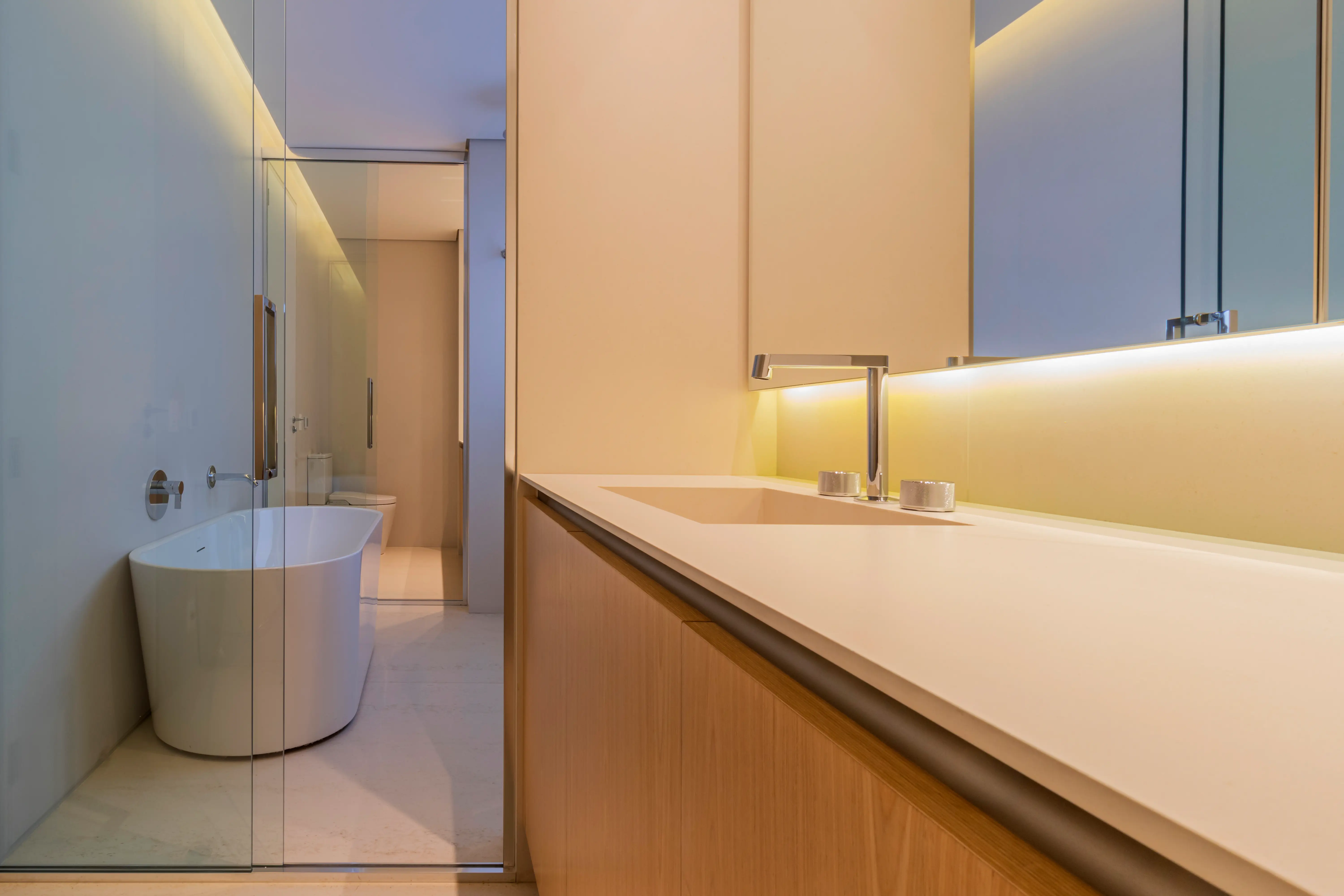 caucaso-edificio-ibate-wc-lavabo-lavatorio-dekton-danae-dekton-aeris-mate-liso-di-marmore-4-copiar