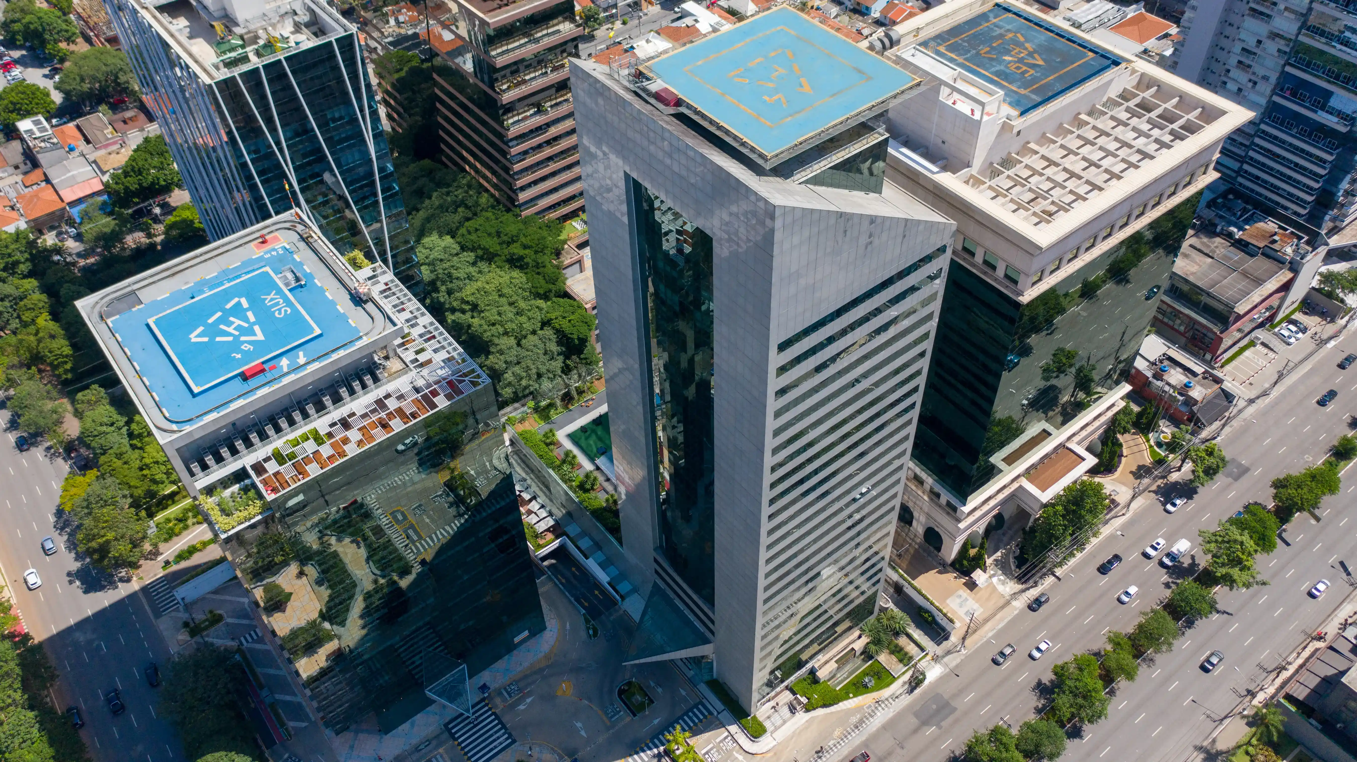 athie-wohnrath-standard-bank--internacional-plaza-copiar