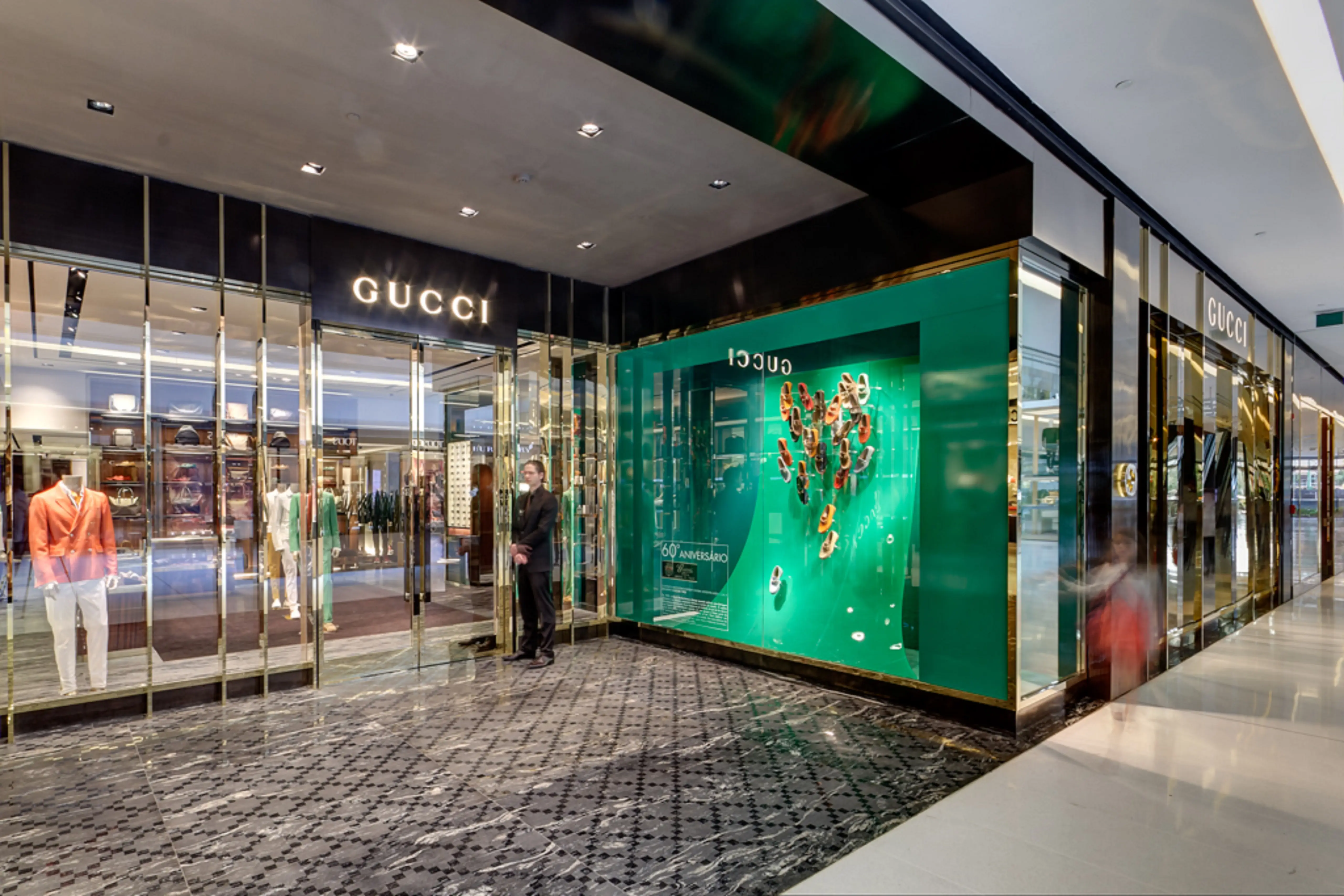 saeng-eng-gucci-cidade-jardim-1-fachada-granito-preto-absoluto-di-marmore-copiar