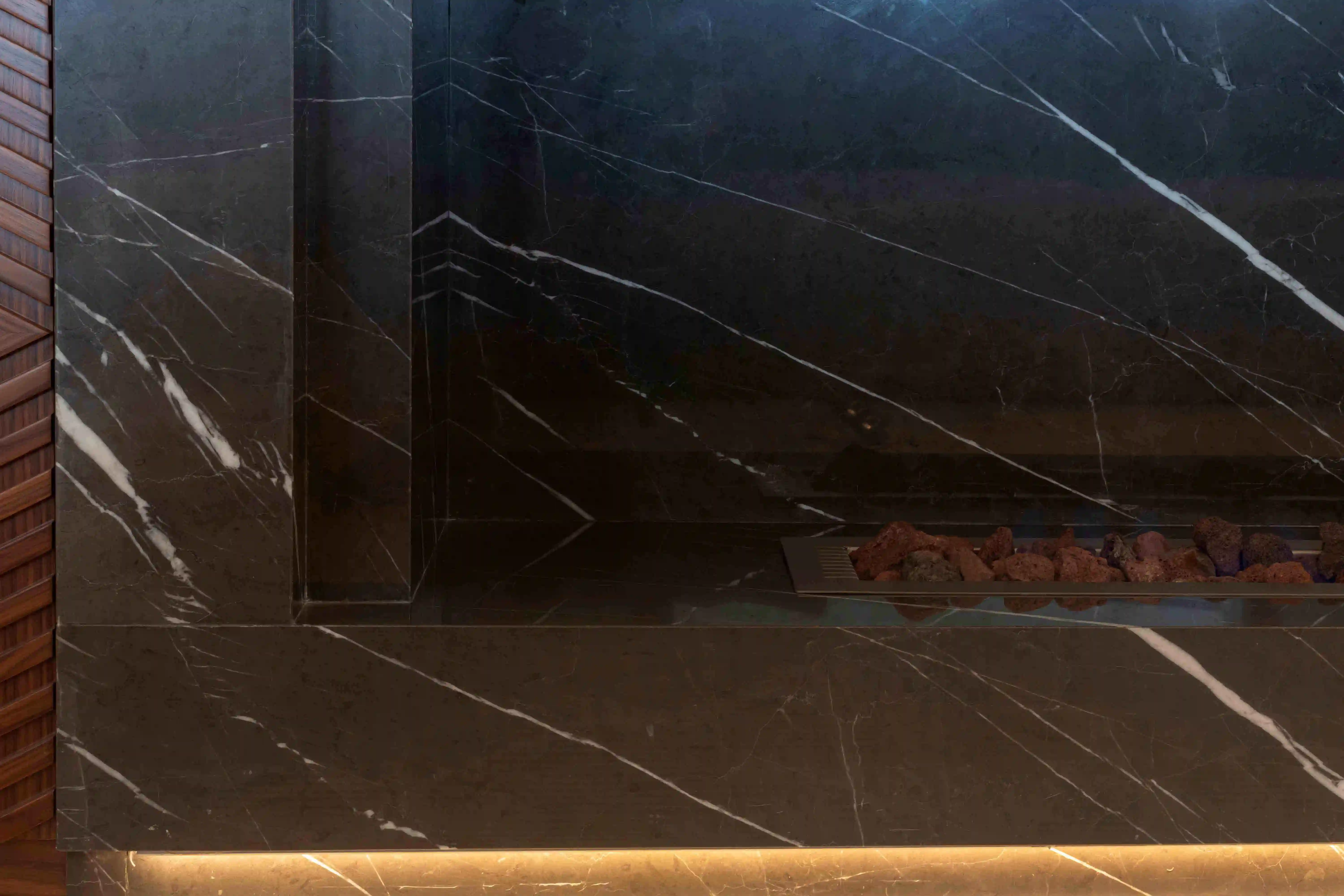 epson-lareira-marmore-nero-marquina--di-marmore-(3)-copiar
