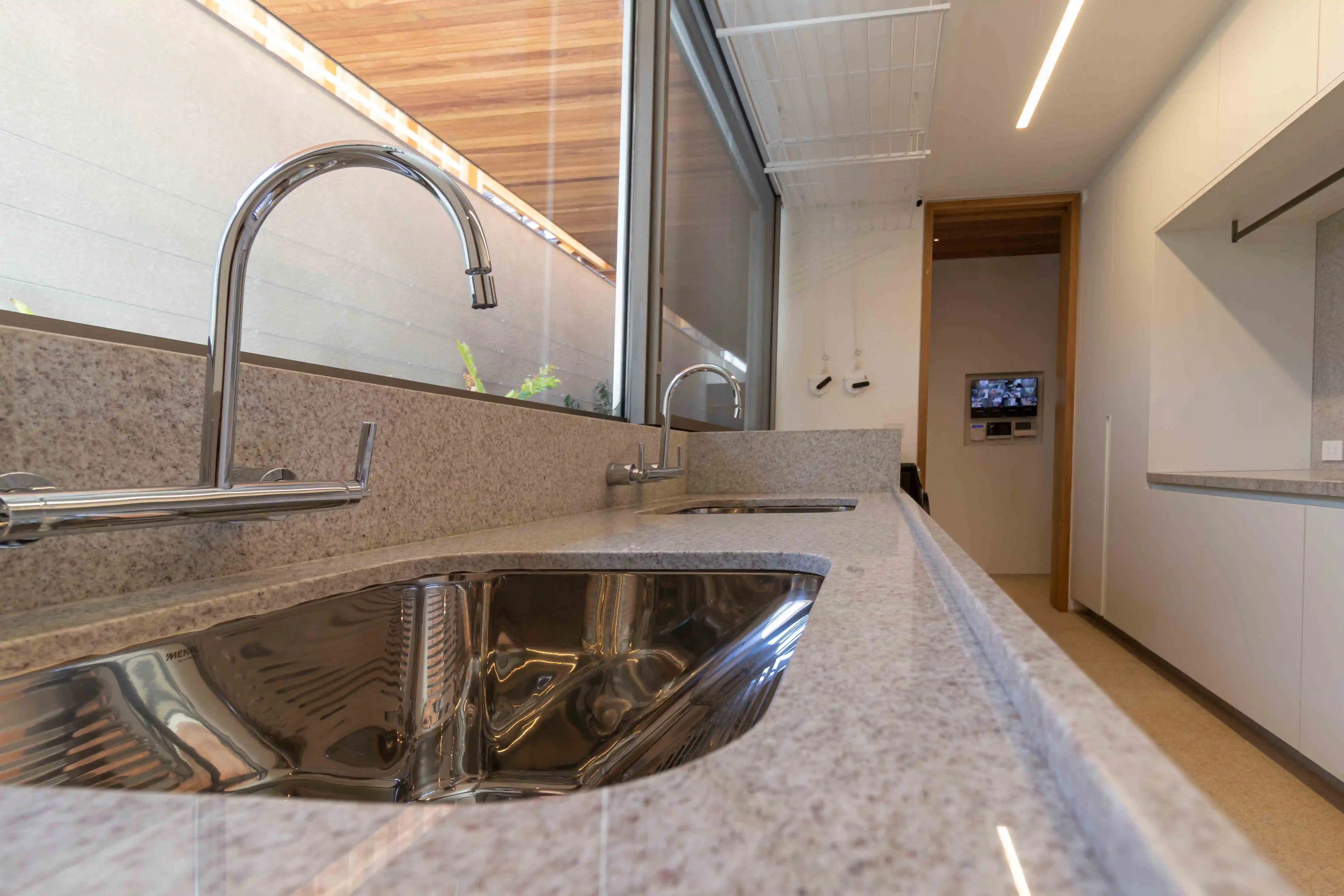 bernardes-arquitetura--laer-engenharia-prudente-correa-lavanderia-di-marmore-(9)-copiar