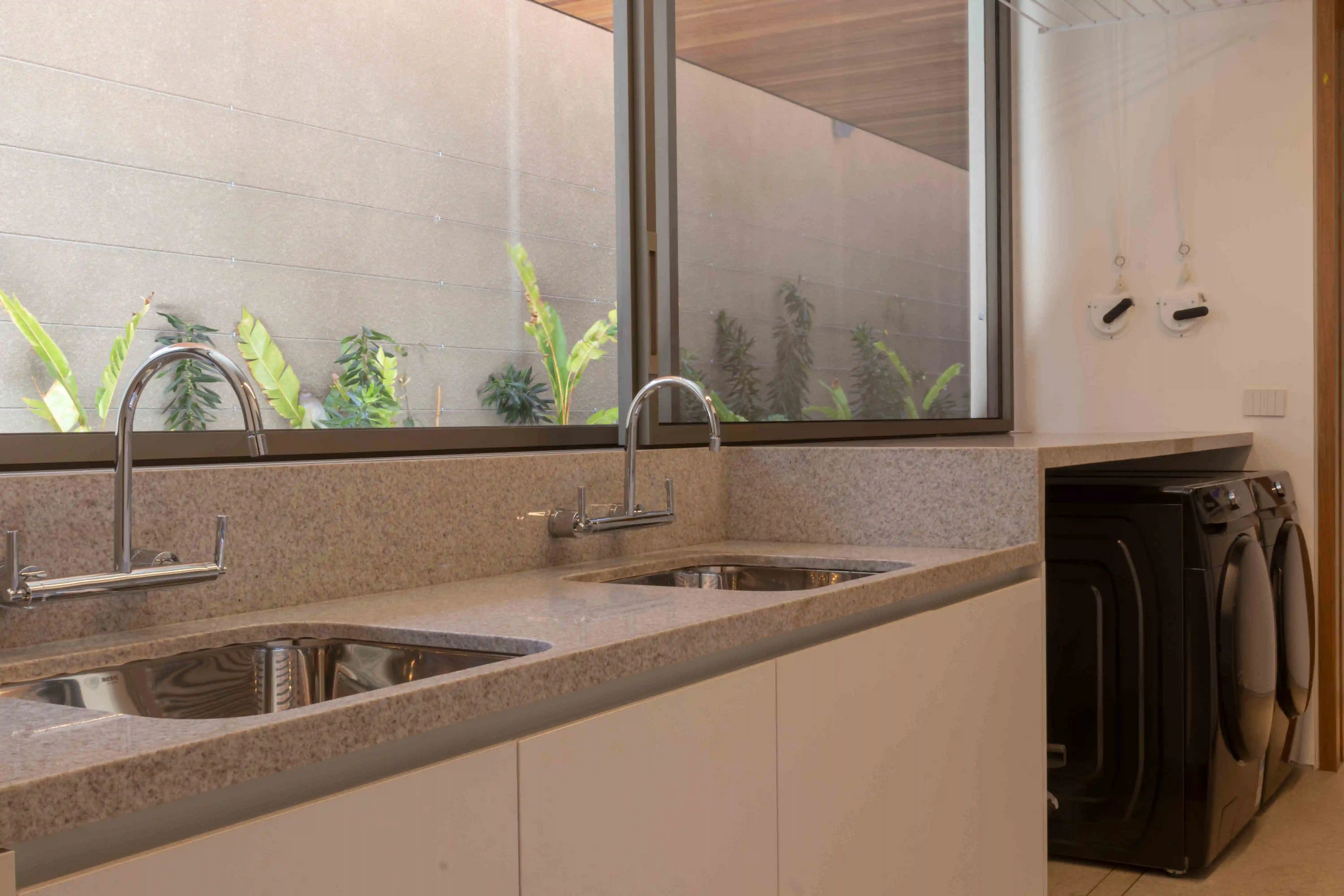 bernardes-arquitetura--laer-engenharia-prudente-correa-lavanderia-di-marmore-(11)-copiar