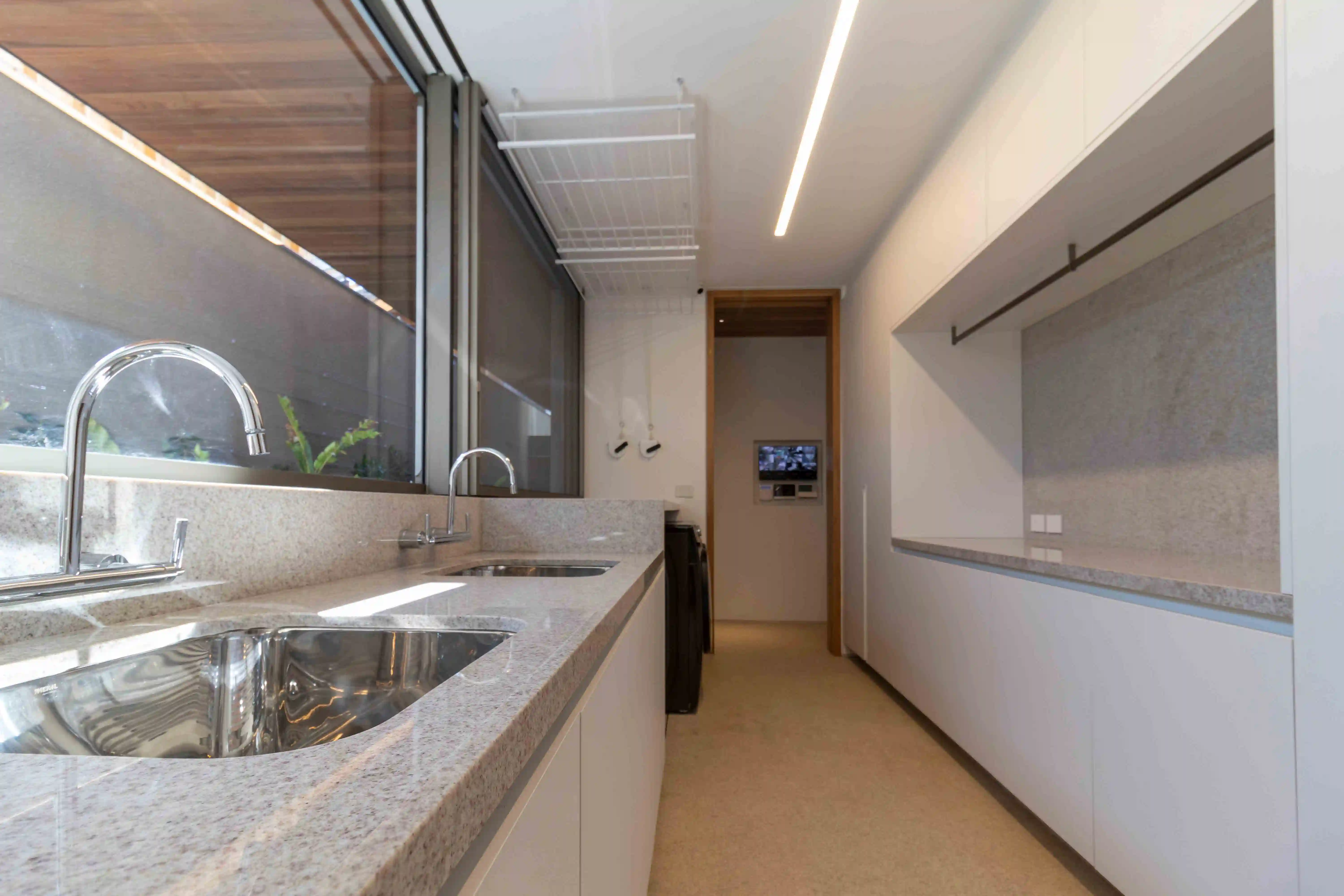bernardes-arquitetura--laer-engenharia-prudente-correa-lavanderia-di-marmore-(13)-copiar