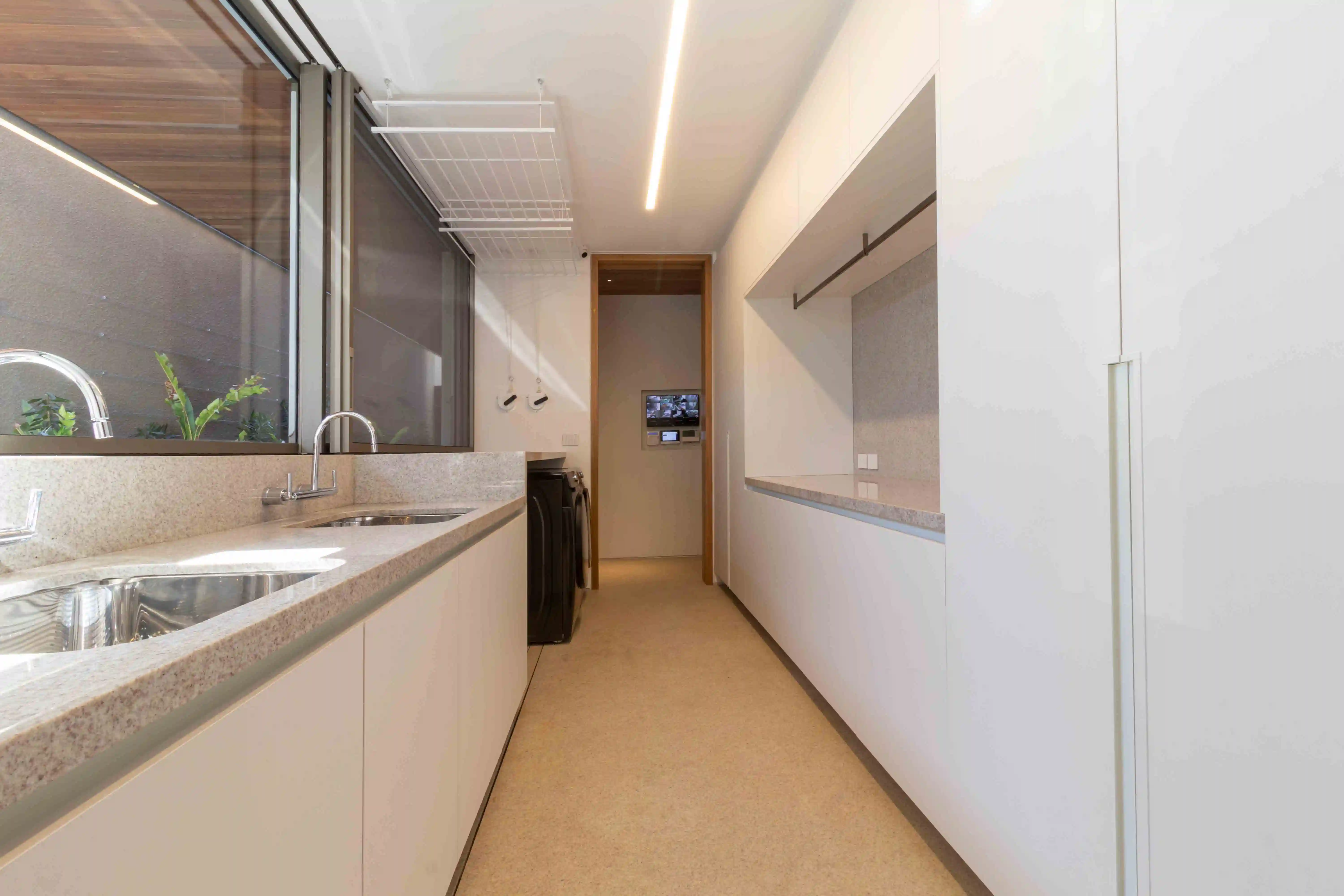 bernardes-arquitetura--laer-engenharia-prudente-correa-lavanderia-di-marmore-(1)-copiar