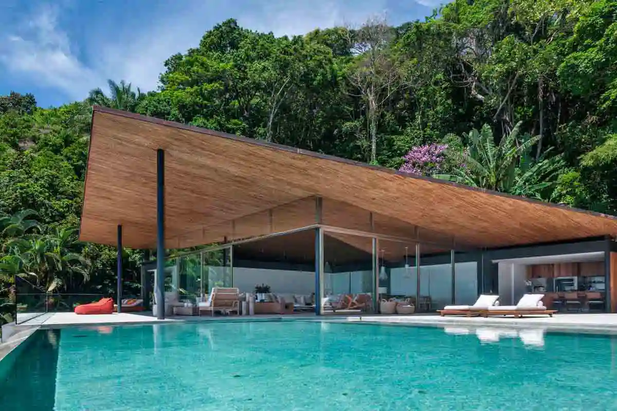 bernardes-arquitetura-alle-engenharia-piscina-granito-branco-siena-serrado--granito-branco-itaunas--pedra-moledo-di-marmore-(3)-copiar