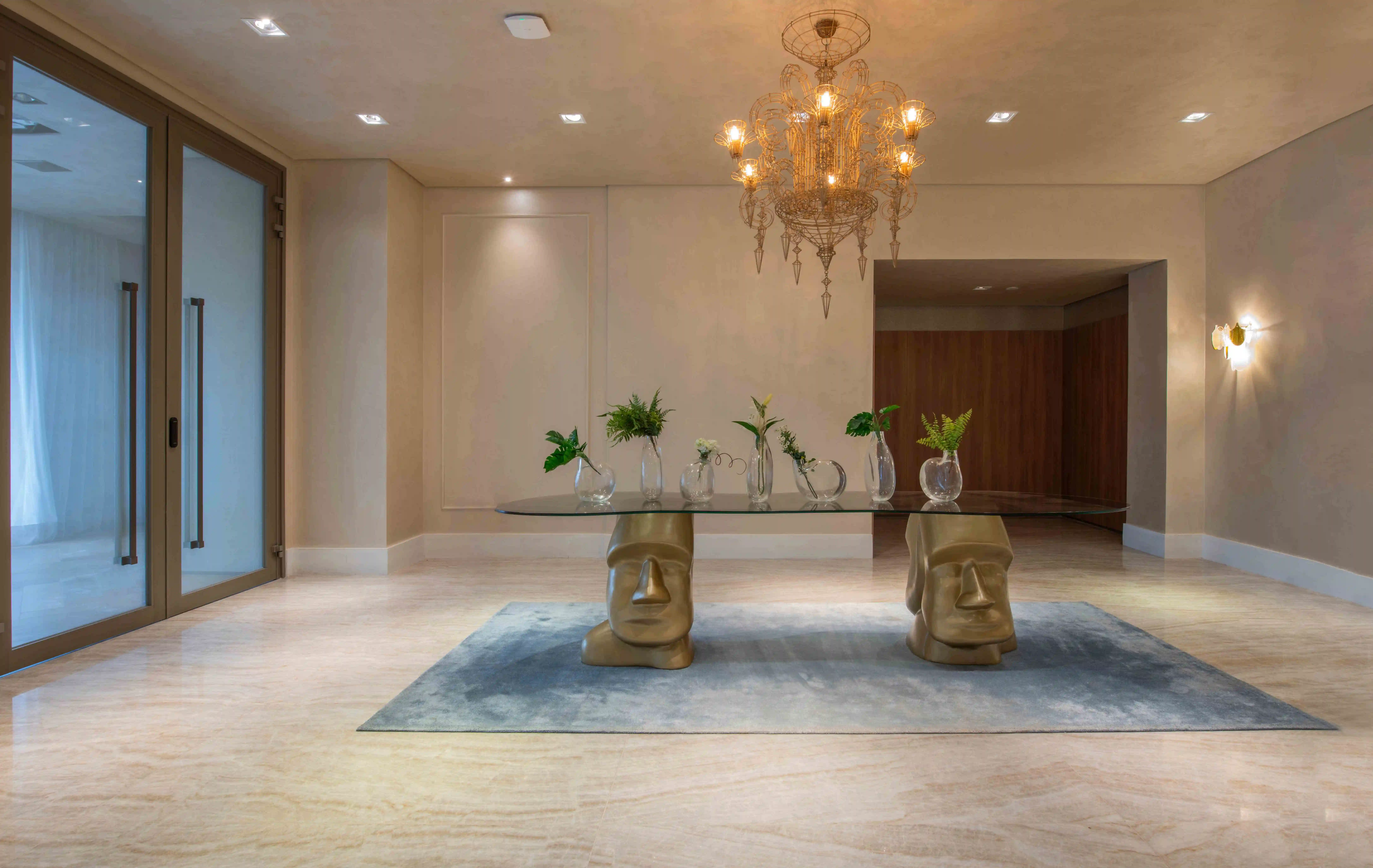 cyrela-on-the-parc-hall-piso-parede-quartzito-perla-santana-polido-di-marmore-(1)-copiar