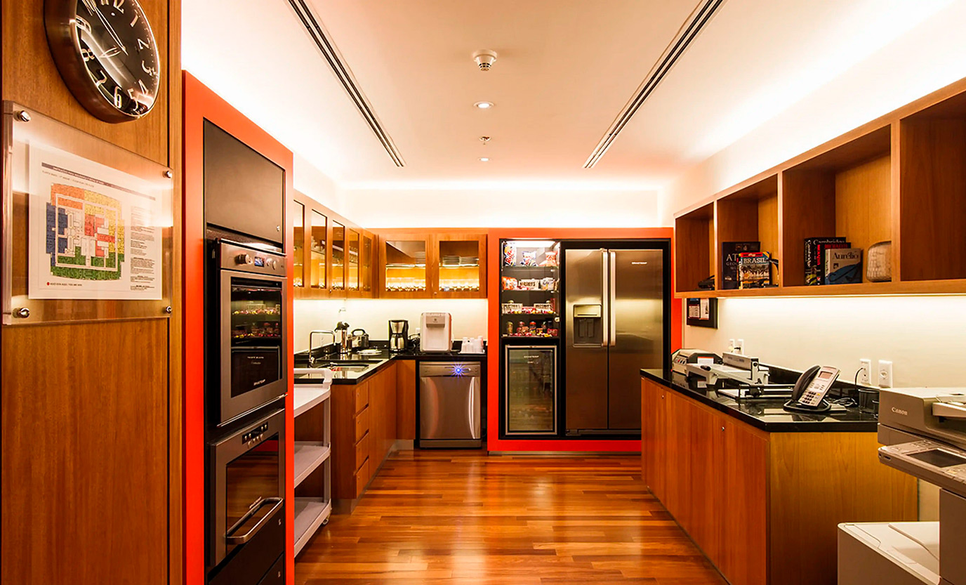 athie-wohnrath-regus-4-balcao-bancada-granito-preto-sao-gabriel-di-marmorer