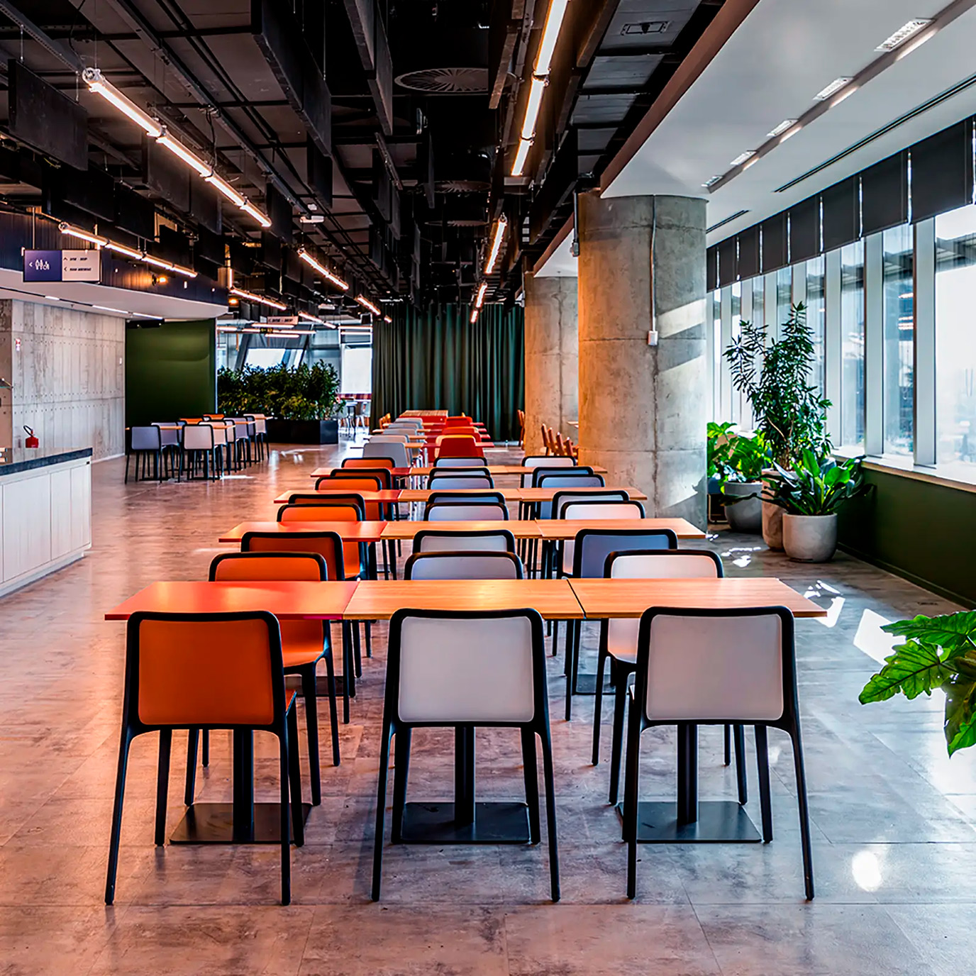 saeng-eng-google-12-piso-dekton-tampo-ilha-marmore-azul-macaubas-di-marmorer