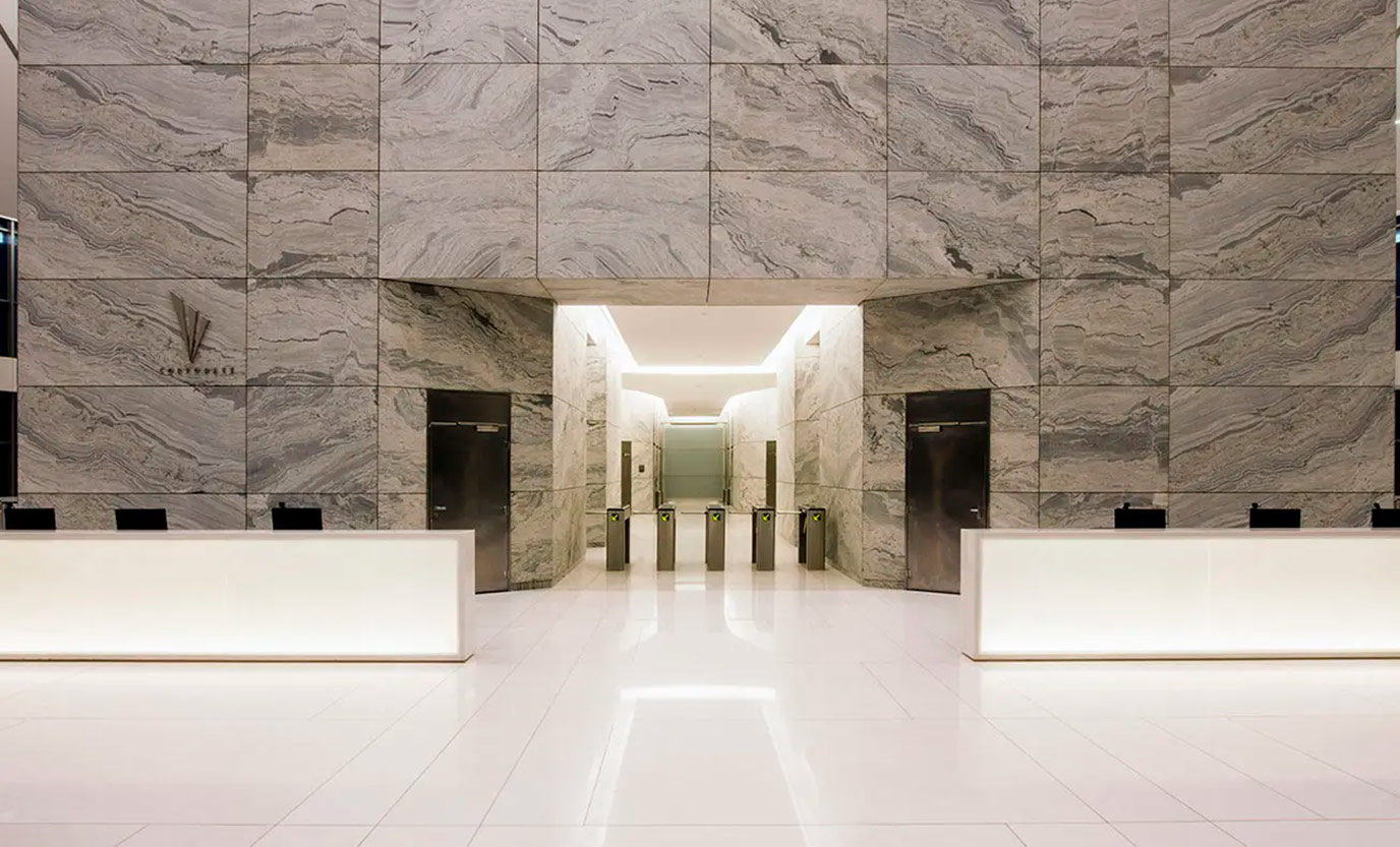 athie-wohnrath-tishman-speyer-9-piso-pilares-viga-balcao-marmore-branco-sivec-parede-granito-branco-himalaia-di-marmorer