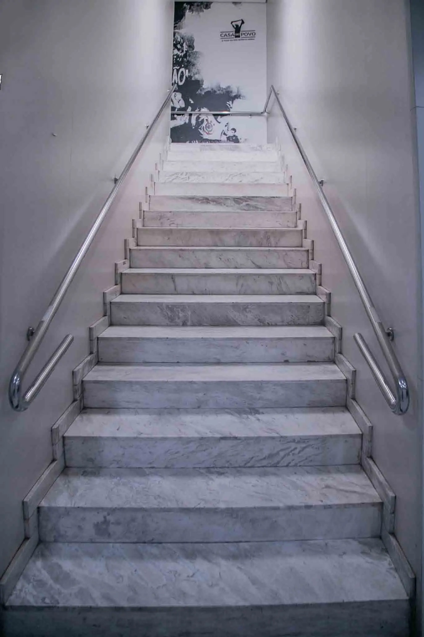 odebrecht-arena-corinthians-elevadores-pisos-marmore-branco-pigues-polido-di-marmore-(4)