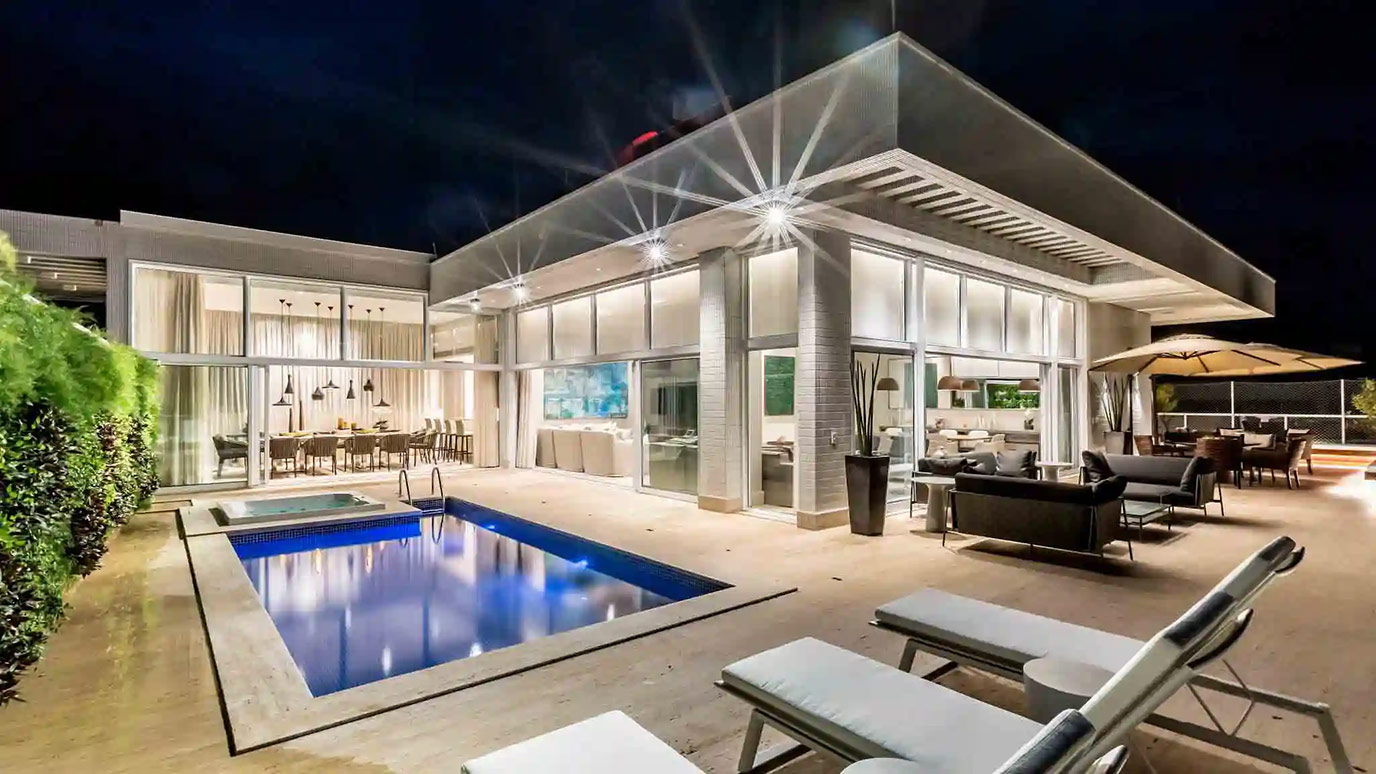 apto-riviera-piscina-travertino-di-marmore--(2)