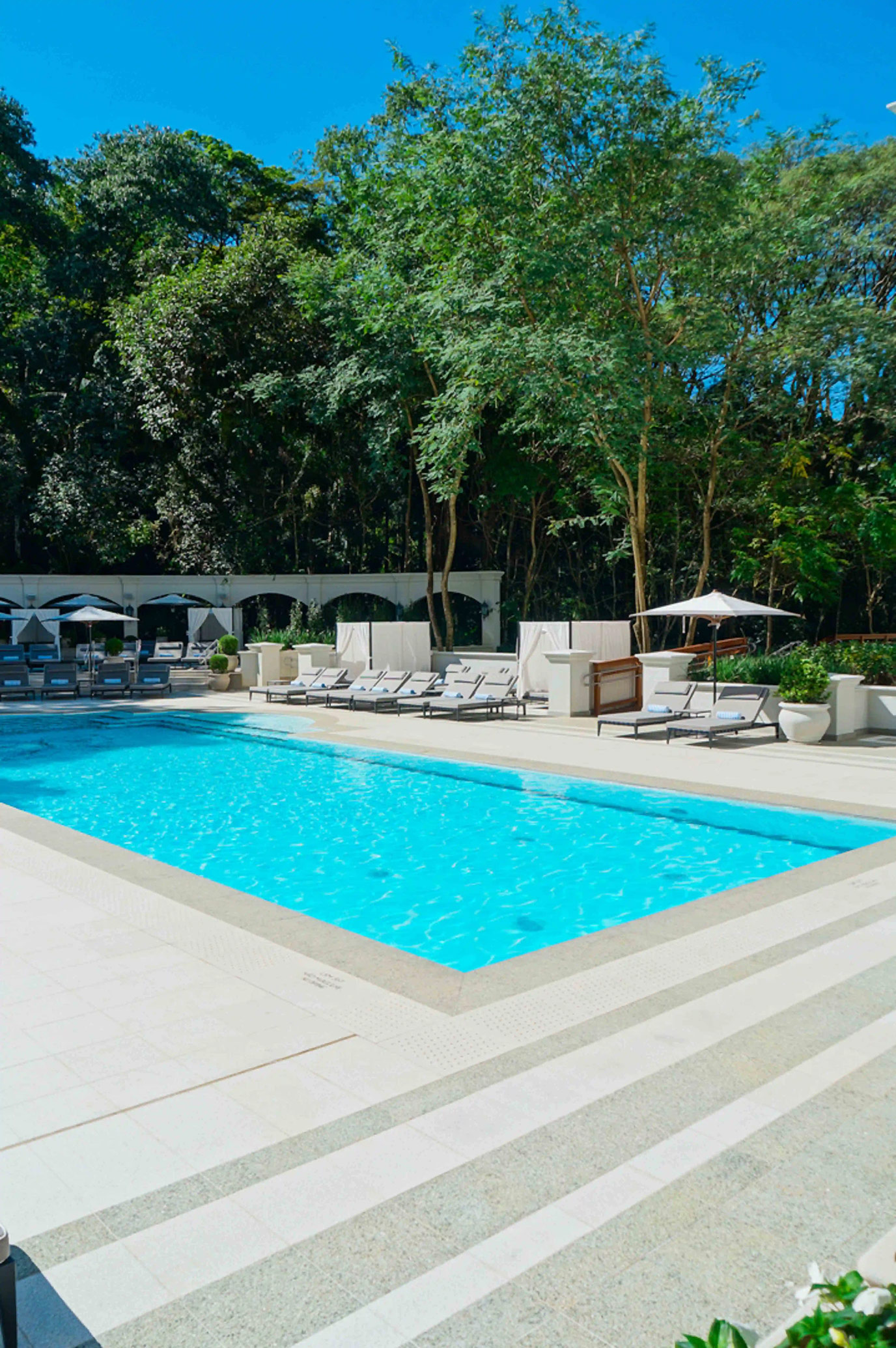 hochtief-do-brasil-palacio-tangara-piscina-granito-di-marmore-(5)