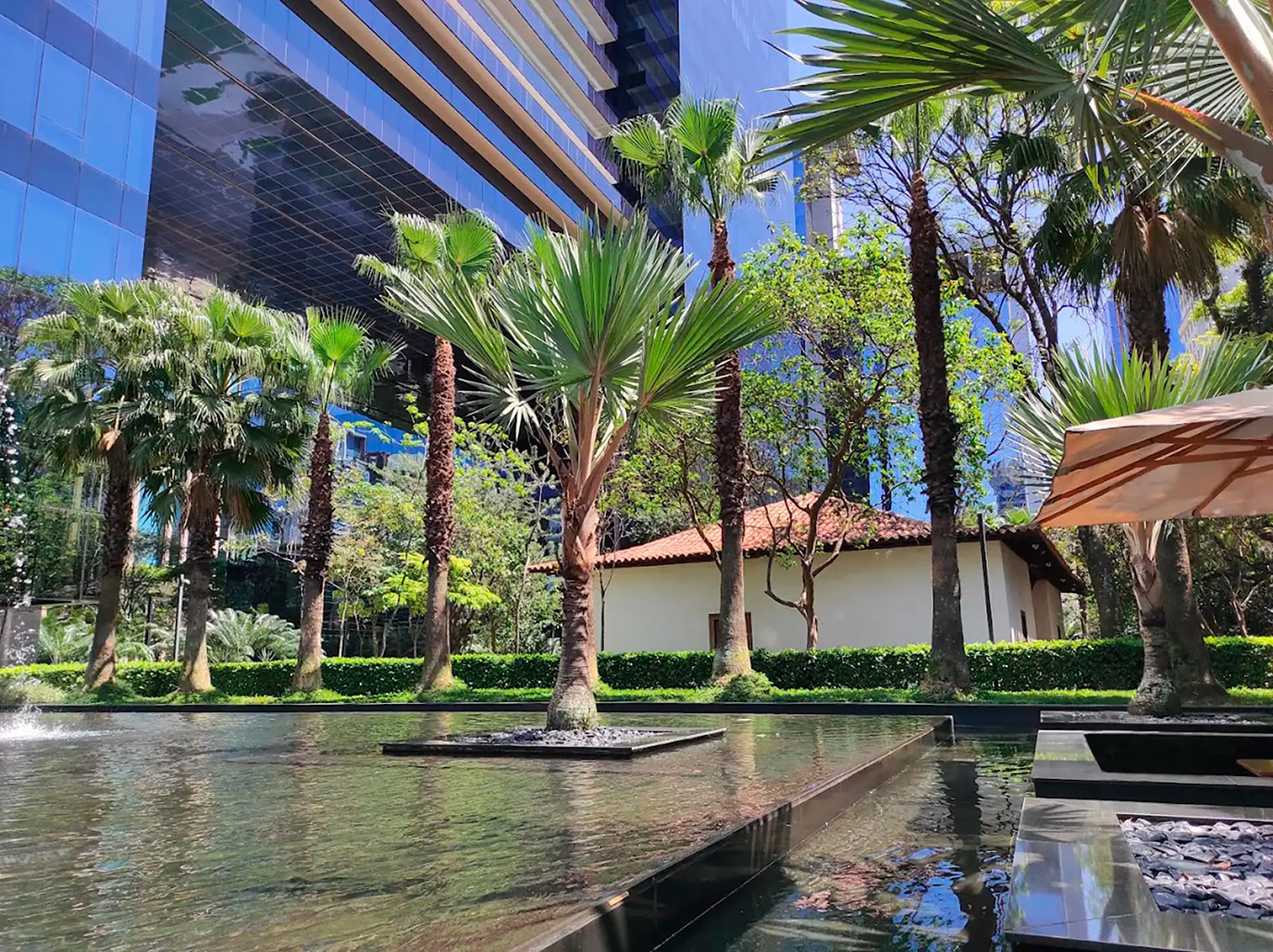 saeng-eng-google-4-edificio-victor-malzoni-di-marmore