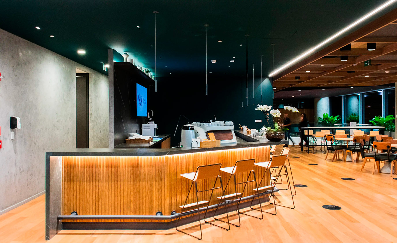 athie-wohnrath-bcg-b32-8-coffe-bar-marmore-gris-armani-copa-granito-preto-sao-gabriel-di-marmore