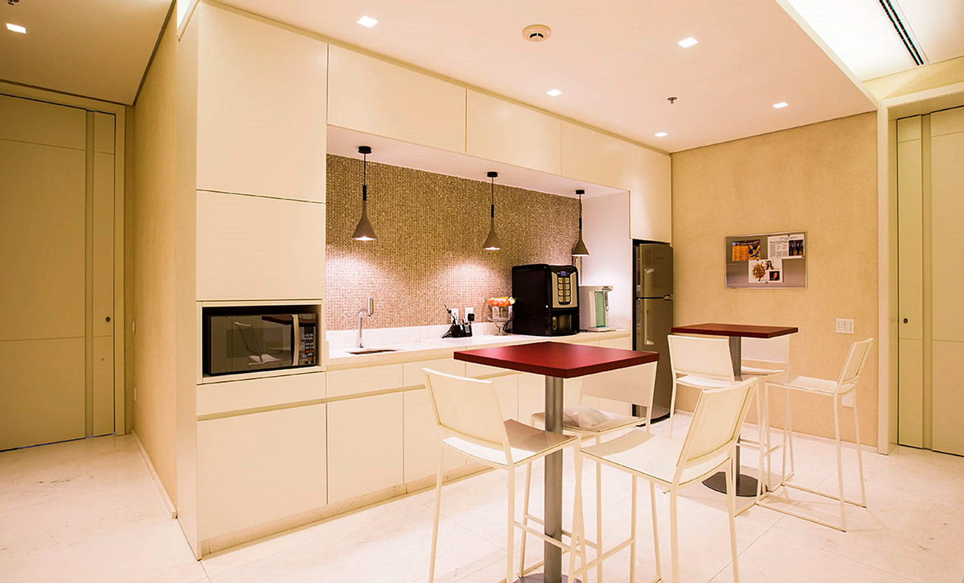 athie-wohnrath-partage-4-tampo-marmore-branco-pigues-di-marmore