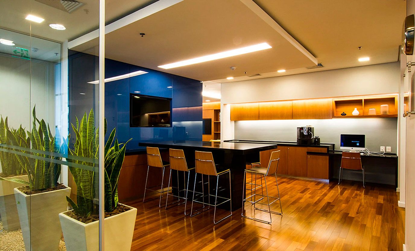 athie-wohnrath-regus-5-balcao-bancada-granito-preto-sao-gabriel-di-marmore