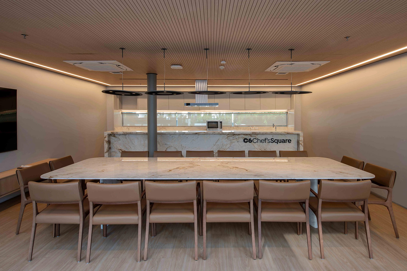 athie-wohnrath-perkinswill-c6-nine-di-marmore7-dsc-2362----mesa-office-athie-wohnrath-perkinswill-di-marmore