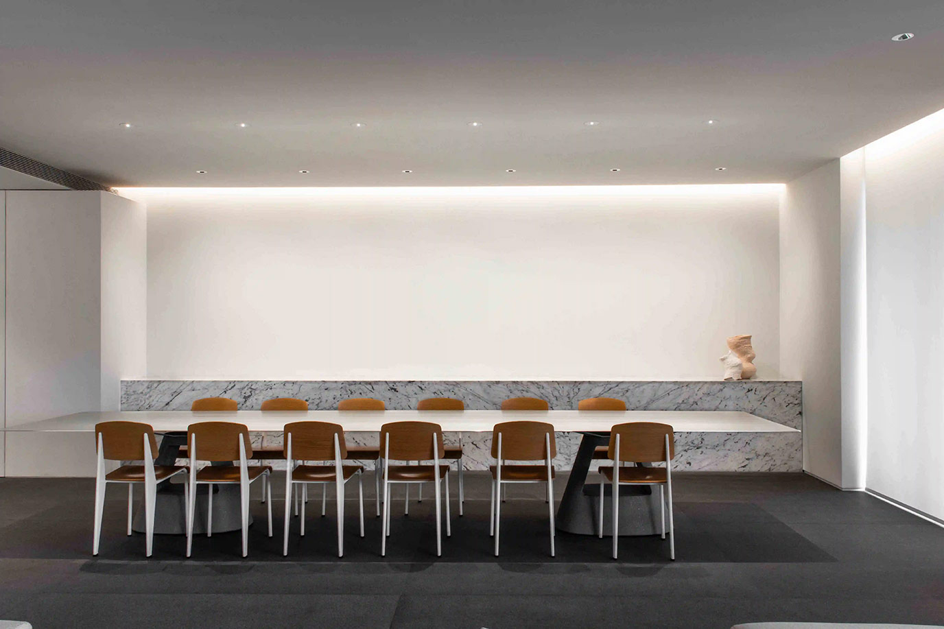 felipe-hess-arquitetos-granito-preto-sao-benedito-escovado-di-marmore-3