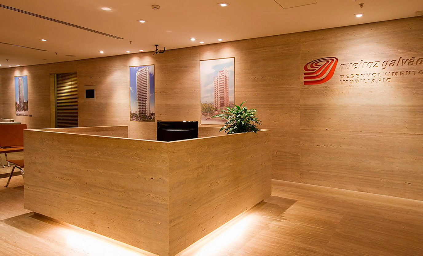 athiewohnrathqueirozgalvaodimarmore1pisoparedelogobaixorelevobalcaomarmorethassuscrystaldimarmore