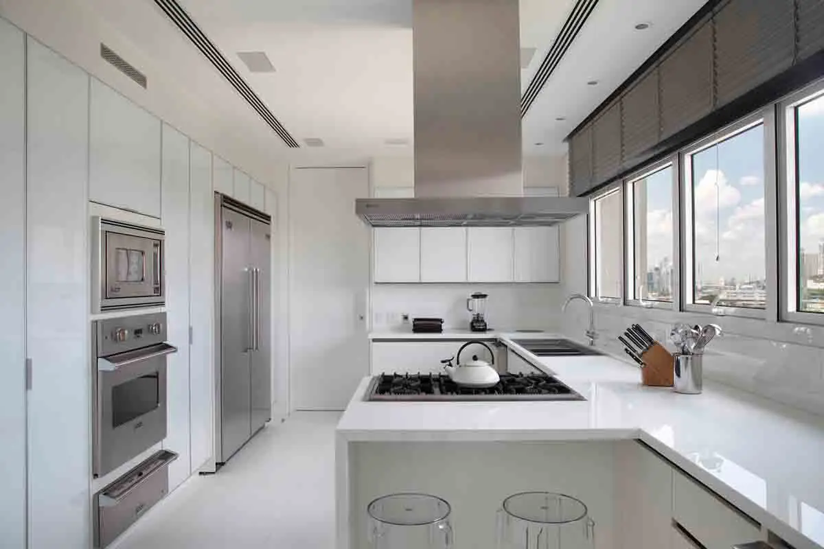 frans-shubert-dekton