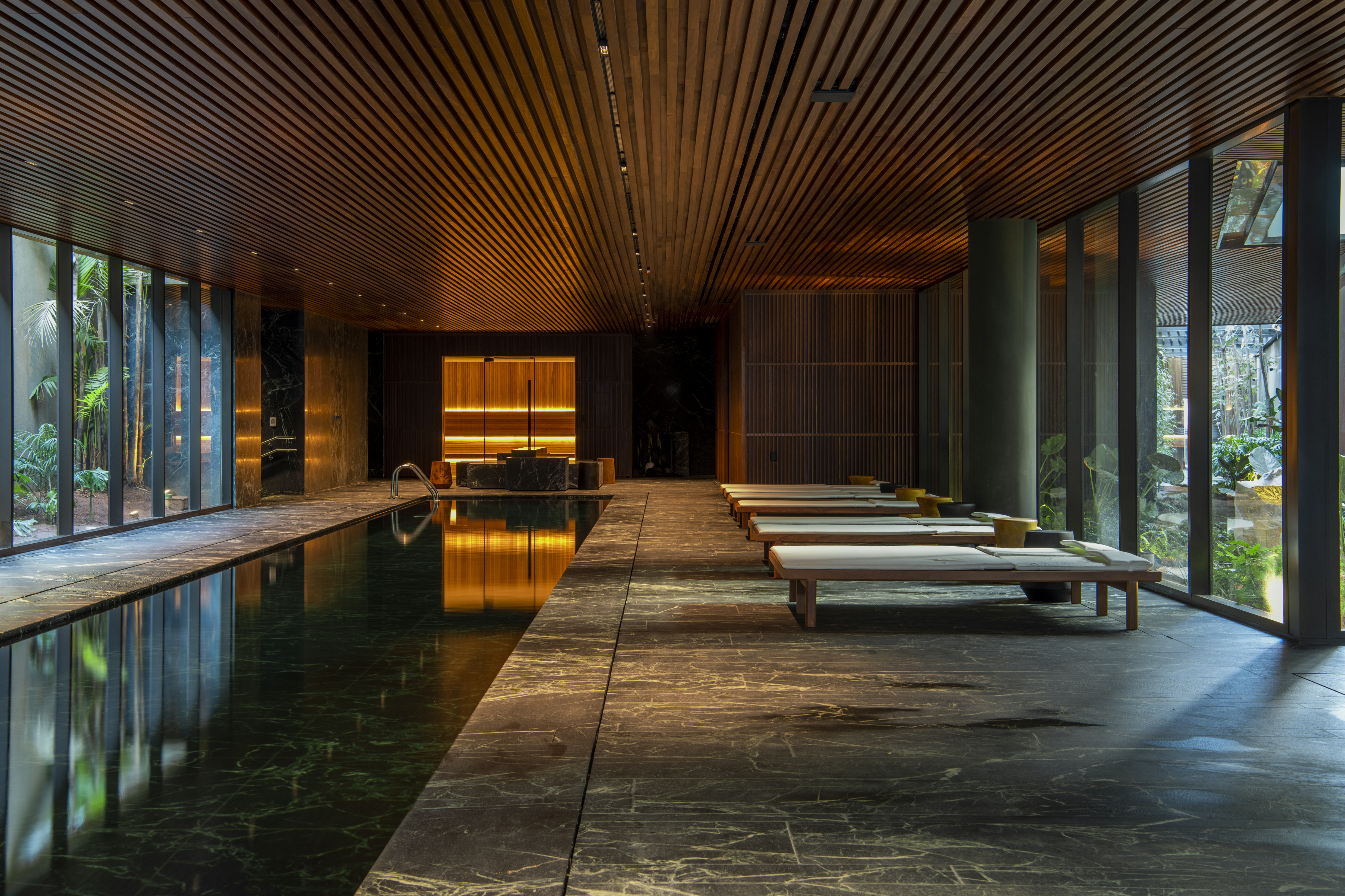 benx-psa-arq-piscina-marmore-verde-alpi-arborea(4)